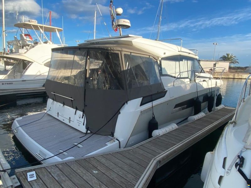 Jeanneau NC 37 2019
