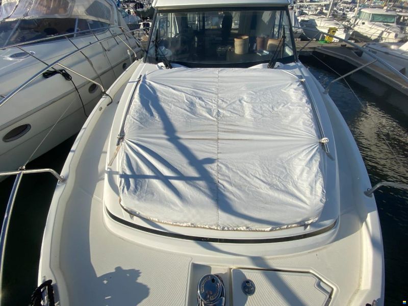 Jeanneau NC 37 2019
