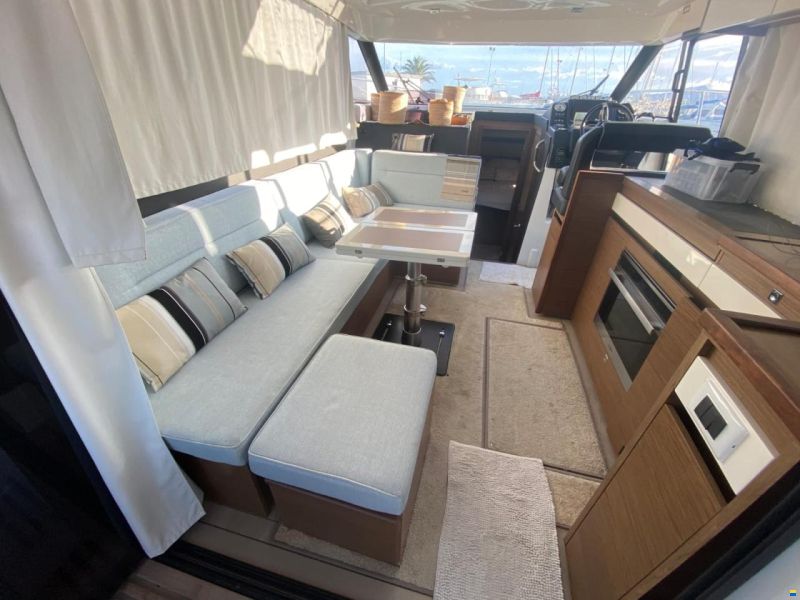 Jeanneau NC 37 2019