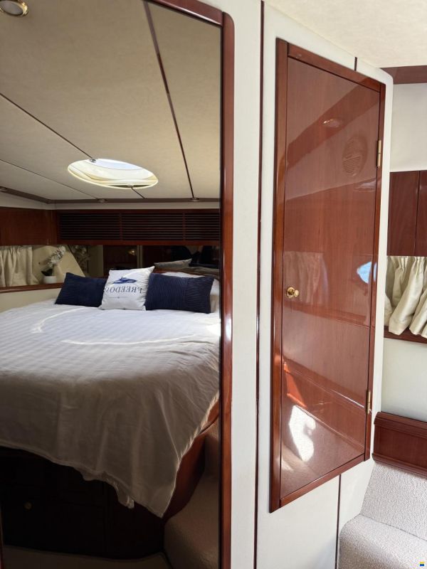 Fairline Squadron 55