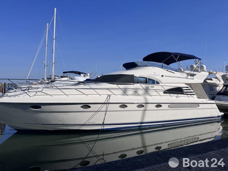 Fairline Squadron 55