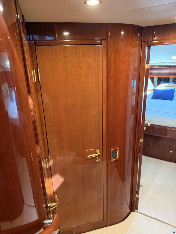 Fairline Squadron 55