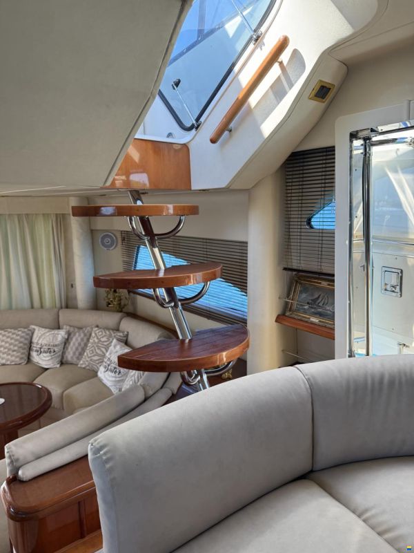 Fairline Squadron 55