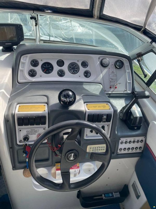 Crownline 765 BAYSIDE CRUISER