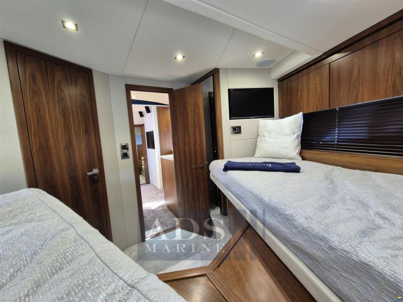 Sunseeker San Remo 485