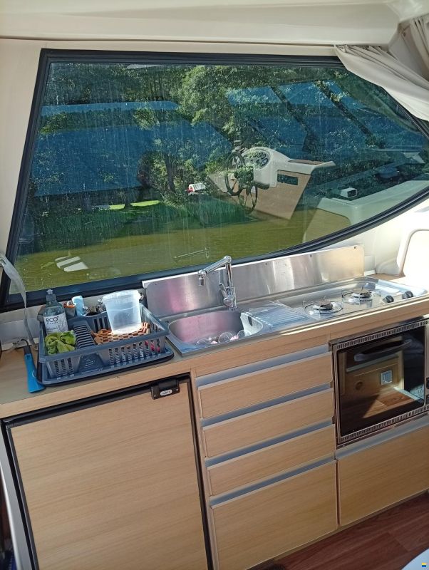 Nicols Yacht Nicols Sedan Primo