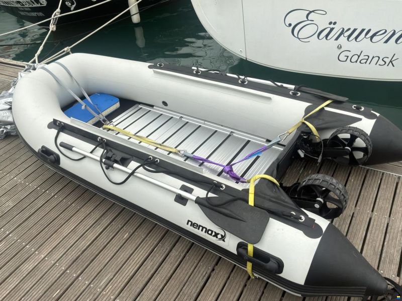 Hanse 575