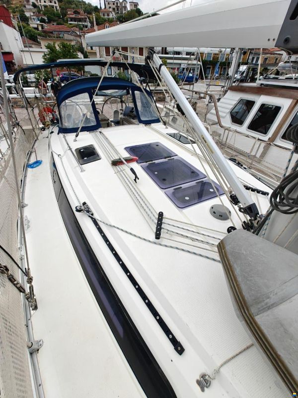 Bavaria Cruiser 37