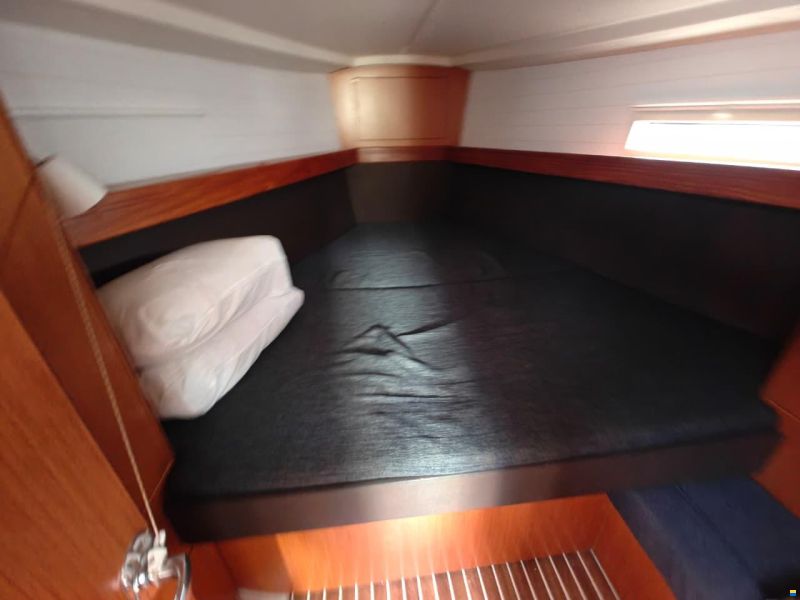 Bavaria Cruiser 37