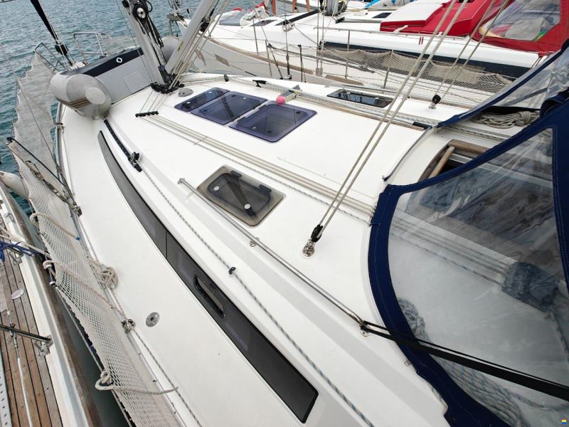 Bavaria Cruiser 37