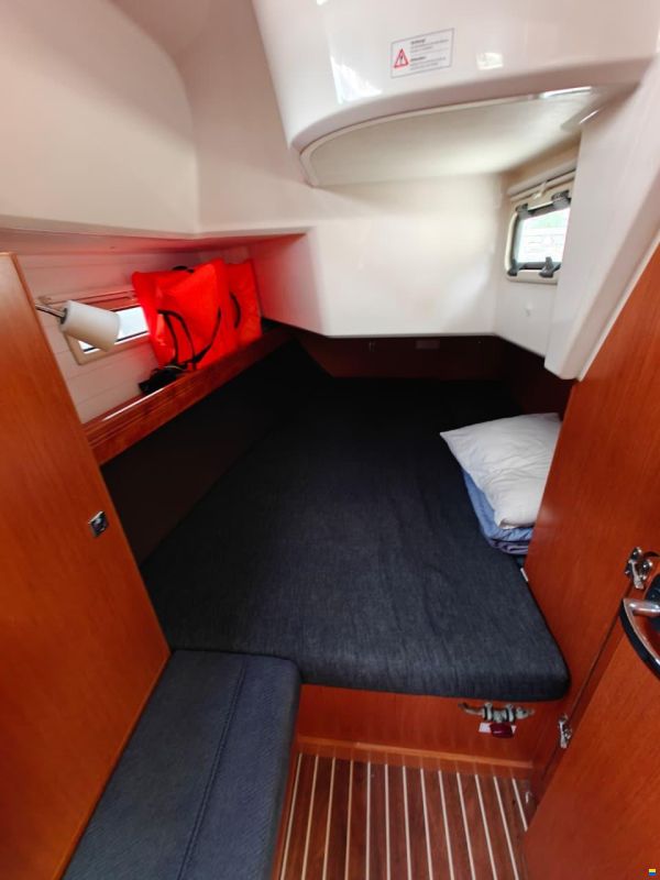 Bavaria Cruiser 37