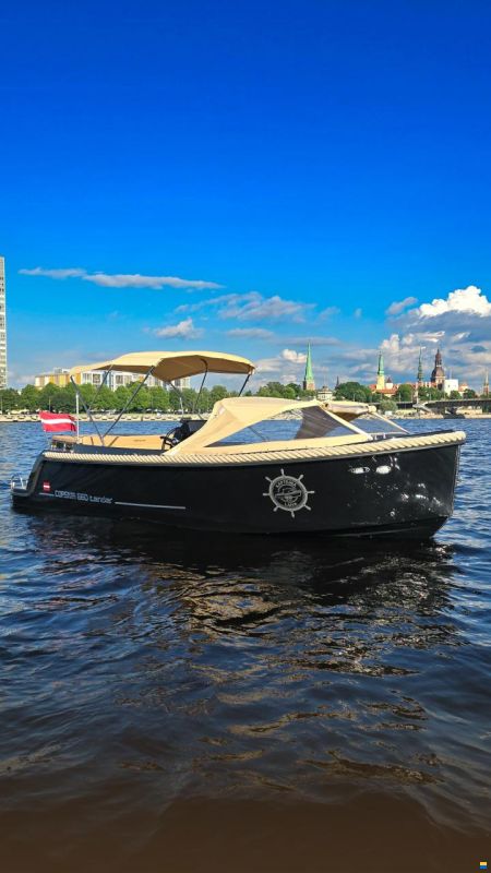 Corsiva Tender 650
