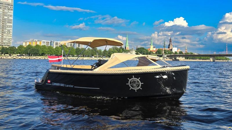Corsiva Tender 650