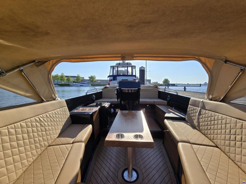 Corsiva Tender 650