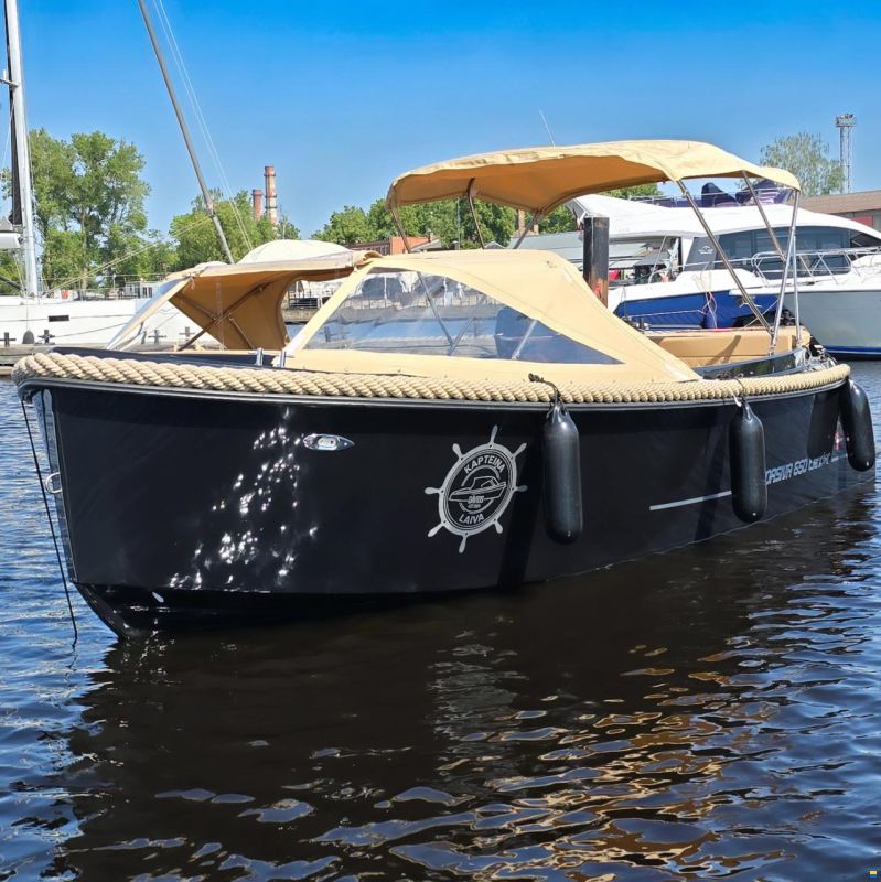 Corsiva Tender 650