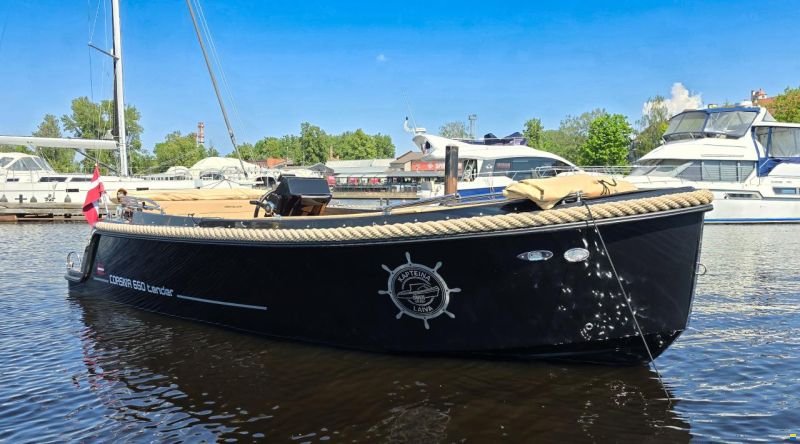 Corsiva Tender 650