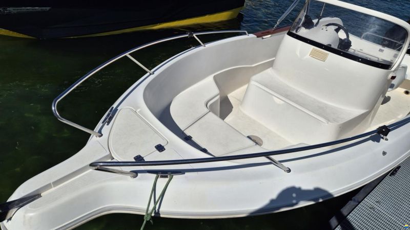 Quicksilver Commander 630 C