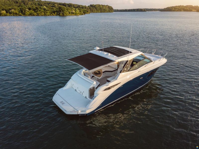 Sea Ray Sundancer 320