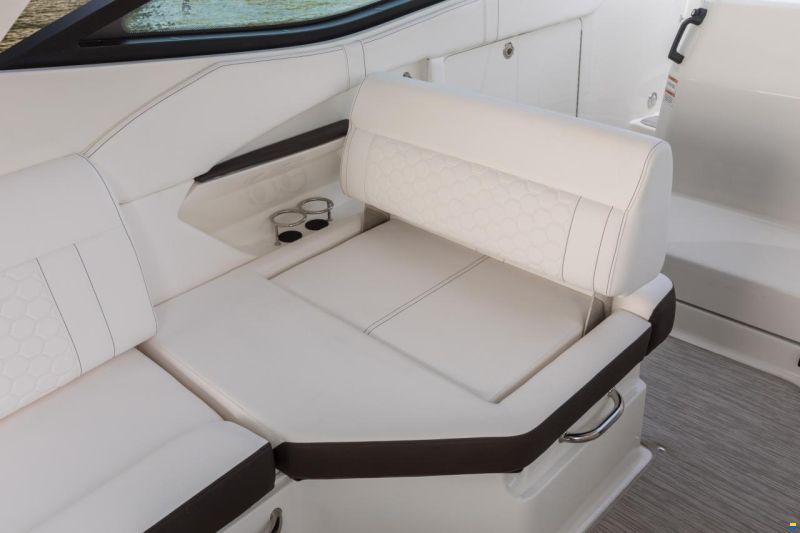 Sea Ray Sundancer 320