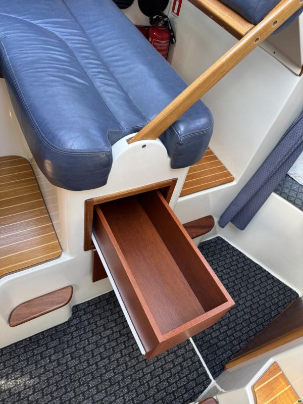 SeaStar Eurocruiser 28