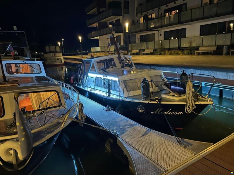 Polaris Kajütboot