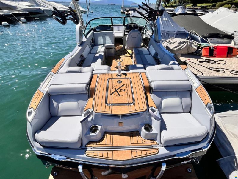 MasterCraft X24