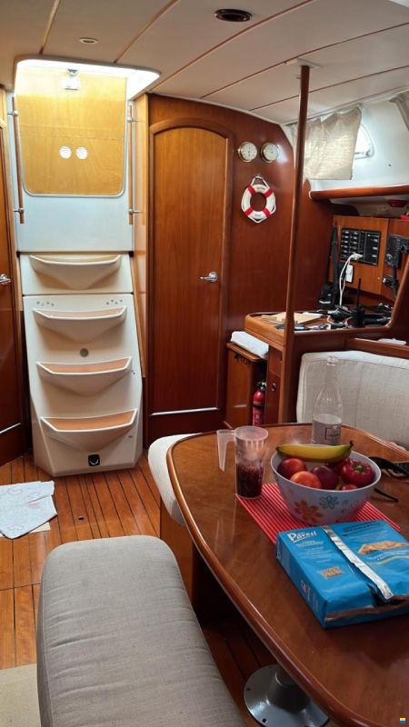 Beneteau Oceanis Clipper 393