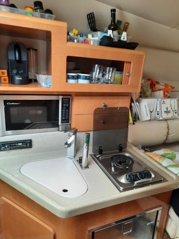 Larson 274 Cabrio