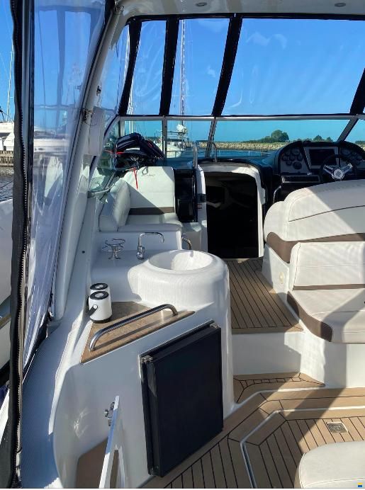 Cruisers 300 Cxi