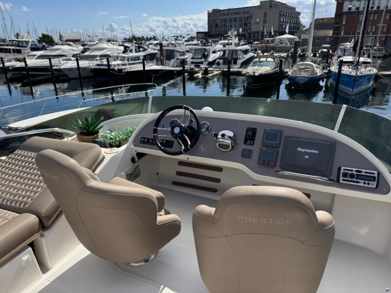 Jeanneau Prestige 42 Fly