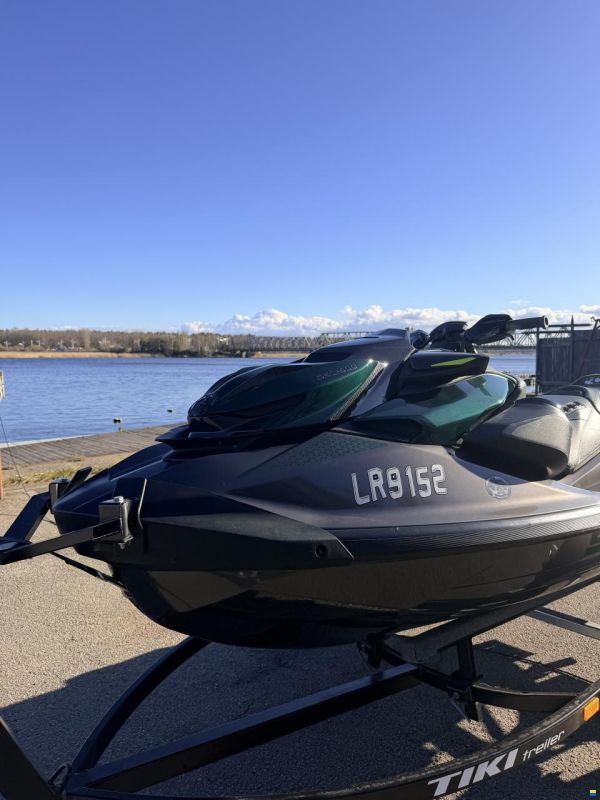 Sea-Doo Rxp-X Apex 300