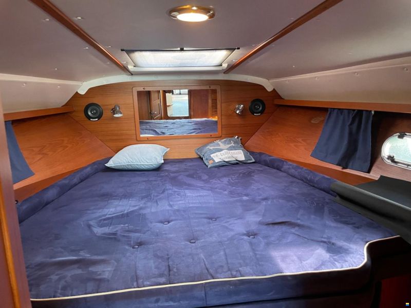 Nimbus 345 Coupe