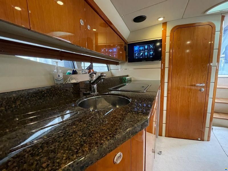 Sunseeker Superhawk 43