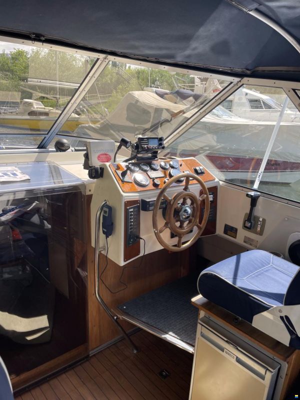 Polar Explorer 28