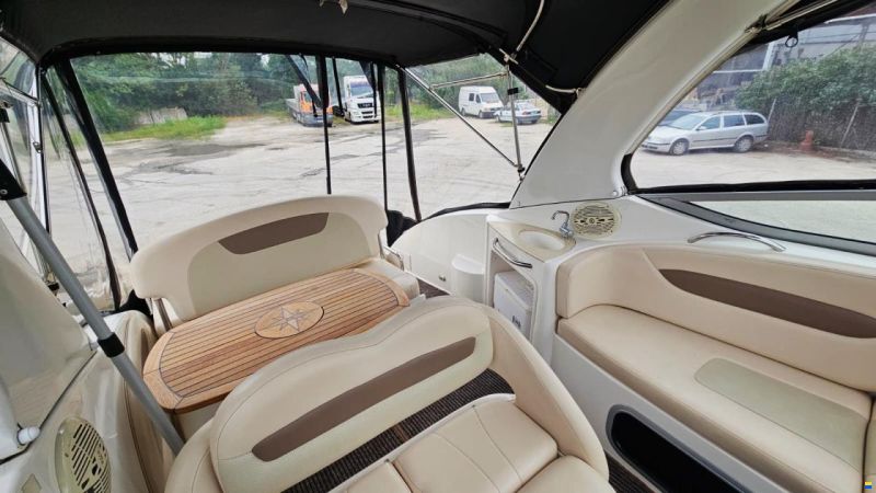 Chaparral 250 Signature