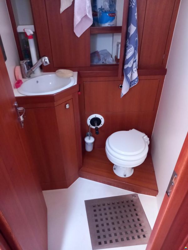 Cantiere Alto Adriatico DIX 38