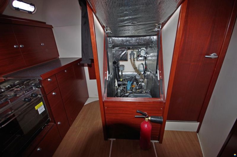 Hanse 370 - 1.HAND/NEUE LACKIERUNG nach Wunsch