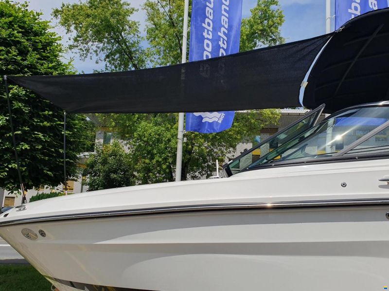 Sea Ray SLX 260 Surf
