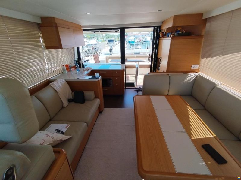 Greenline 48