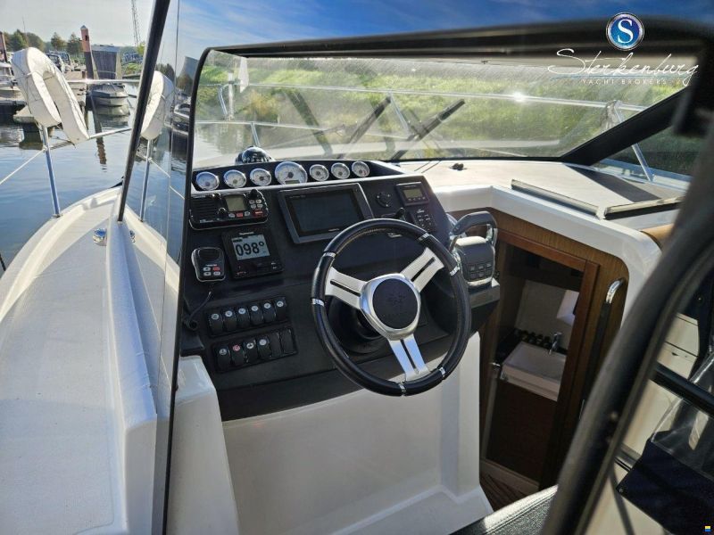 Jeanneau NC 9