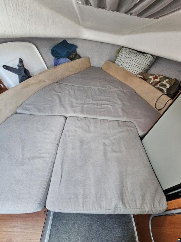 B2 Marine Cap Ferret 752 Day Cruiser Avec Place