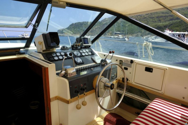 Tiara 31 Open
