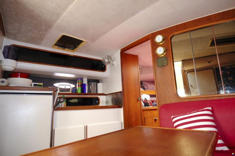 Tiara 31 Open