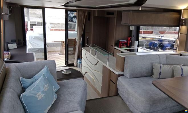 Galeon 680 fly 2020