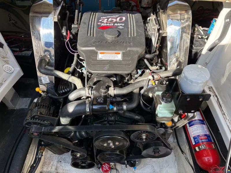 Crownline 230 CCR