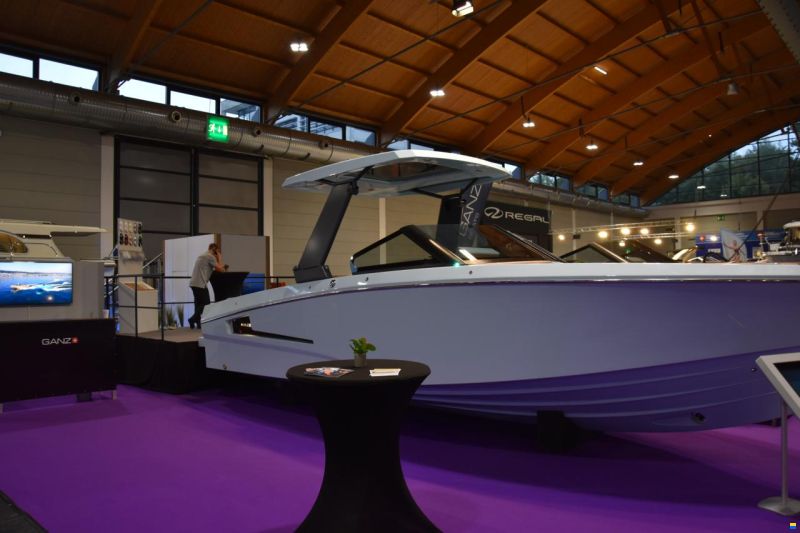 Ganz Boats Ovation 7X Open