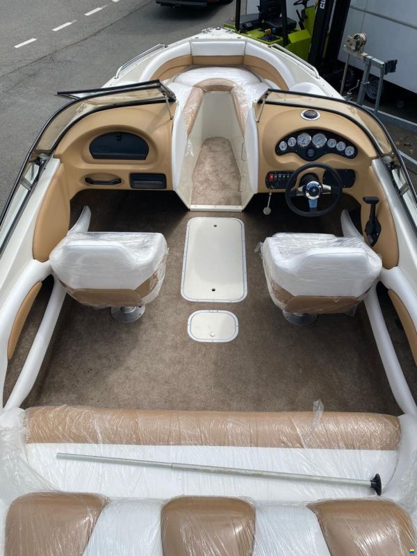 Stingray 220 LX