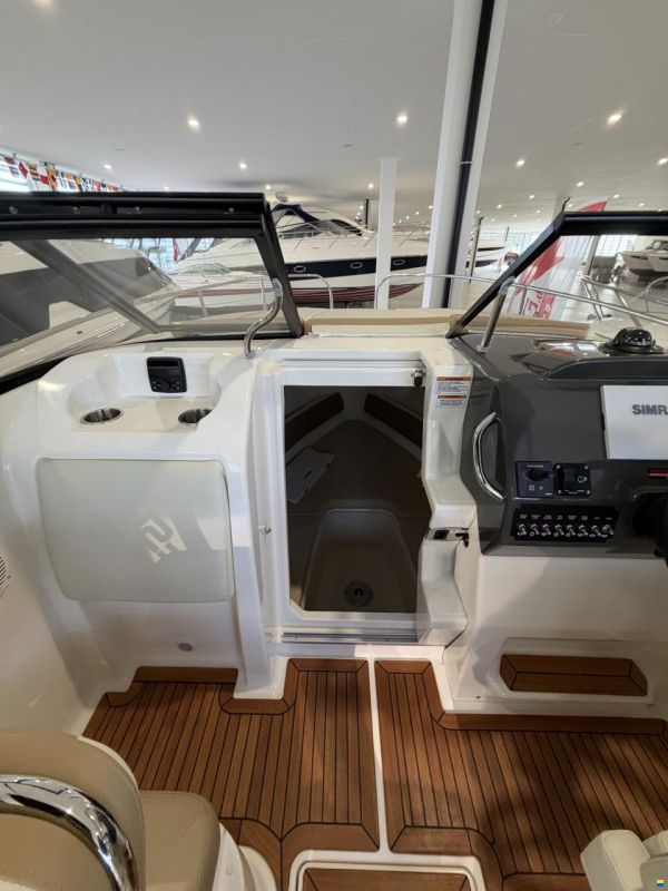 Bayliner 742 R
