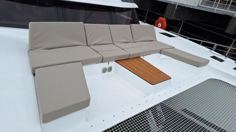 Fountaine Pajot AURA 51