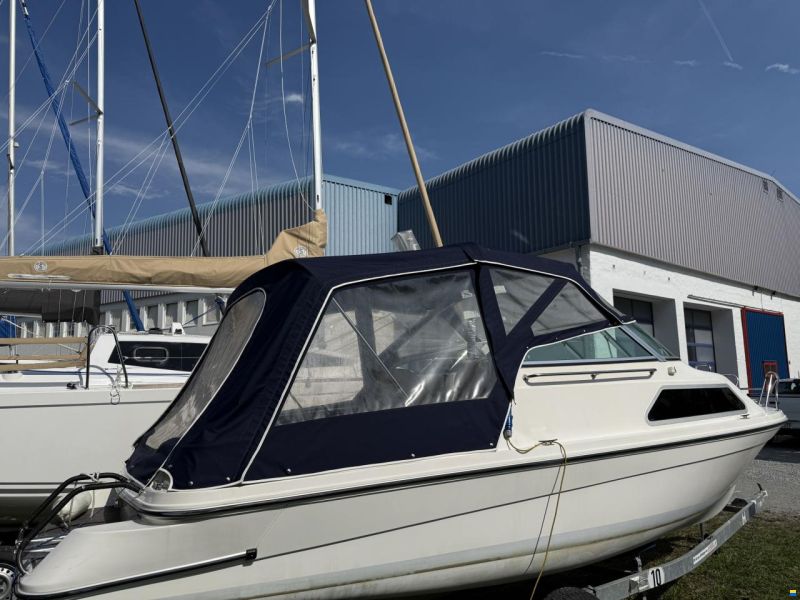 Marian Capriole 700E